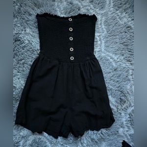 Garage black romper size small